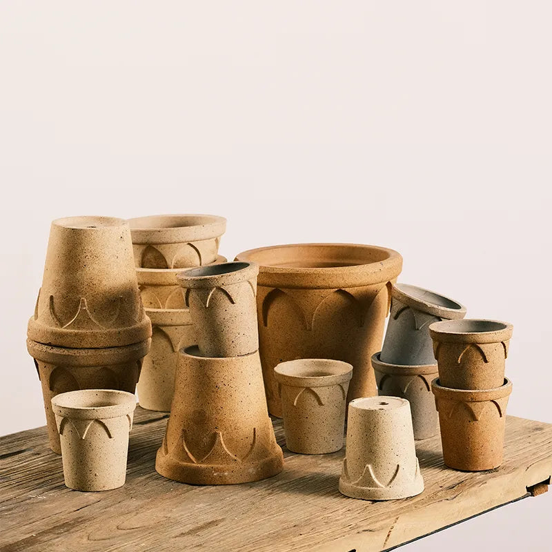 Nipots Handcrafted Terracotta Clay Pot - Crown Kiln Effect, Breathable, Absorbent Eco-friendly Planter