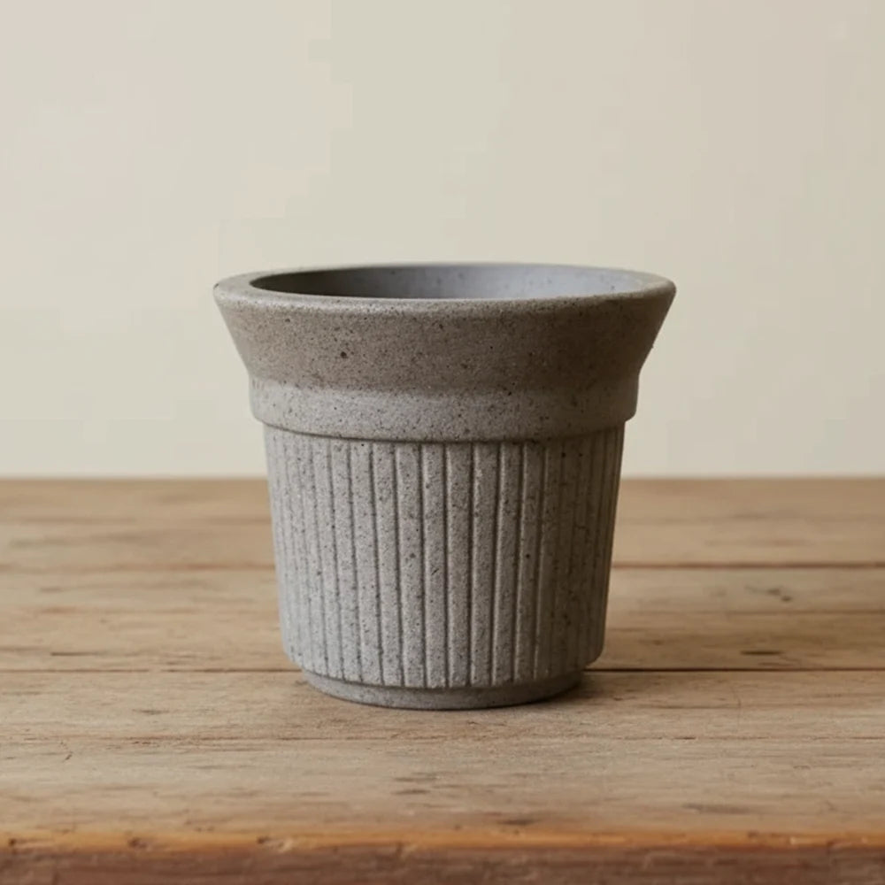 Burnt Cream Pot Grey