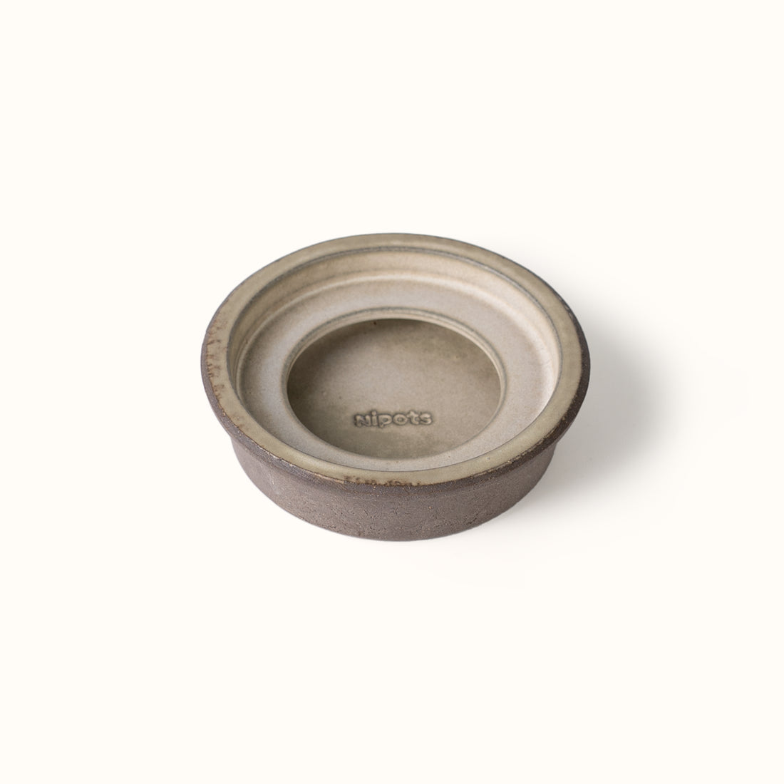 Raised Saucer Charcoal