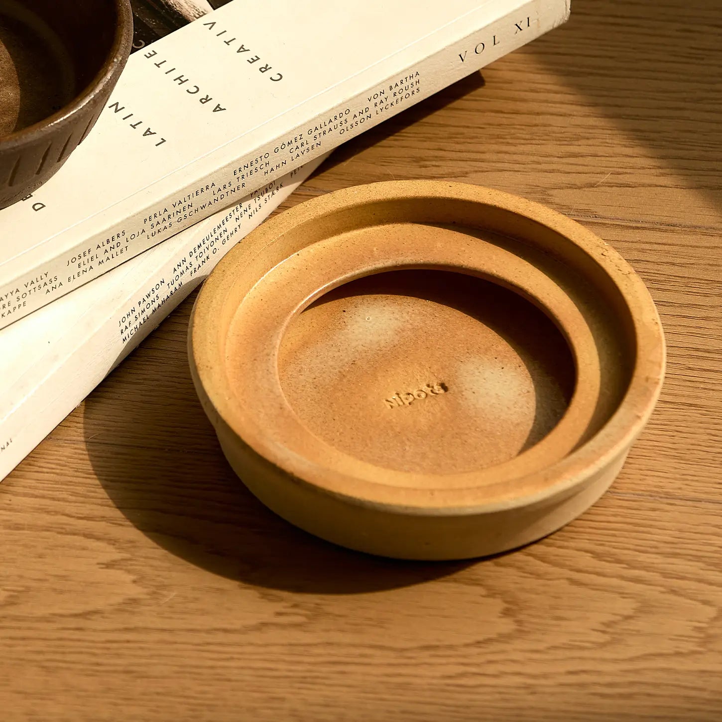 Raised Saucer White
